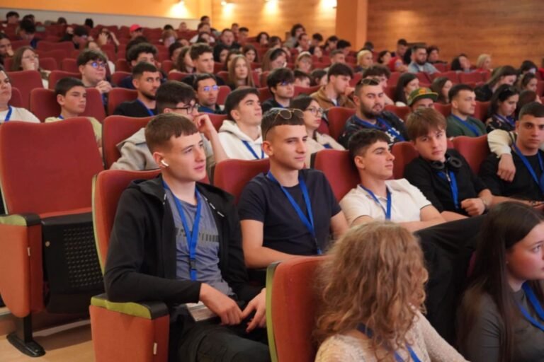 e2ba985a-f92c-4c8d-8c62-99b89e459811